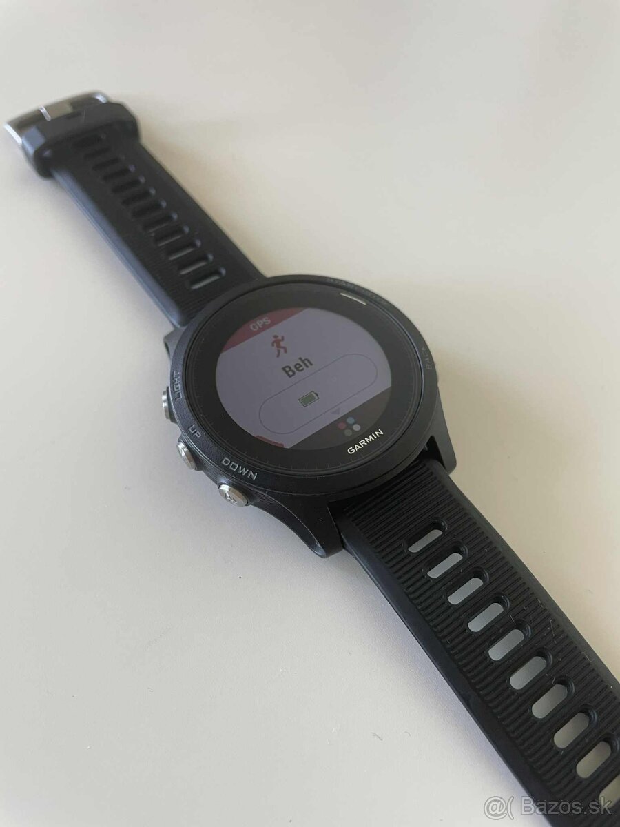 GARMIN FORERUNNER 935 - bežecké hodinky + BONUS Polar M200
