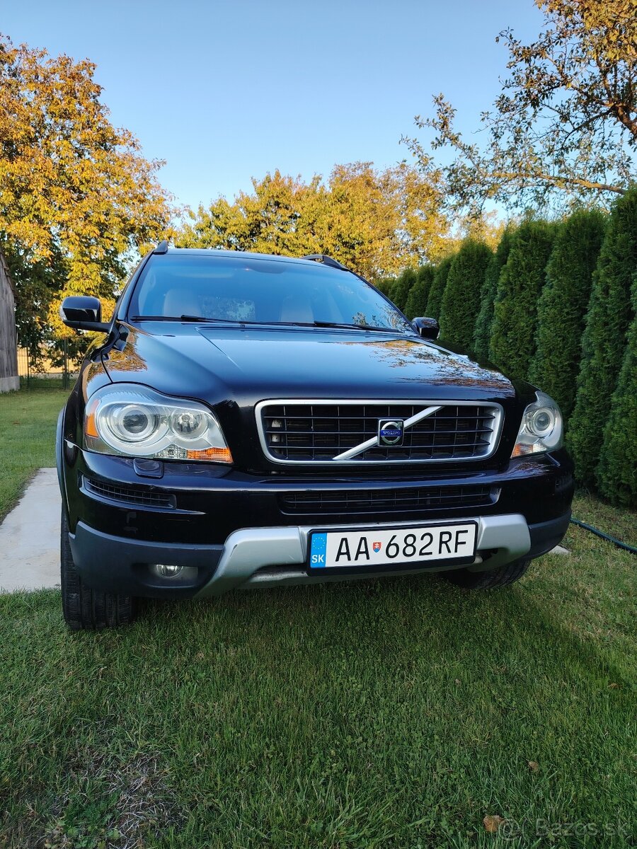 Volvo XC90 D5 4x4 R design
