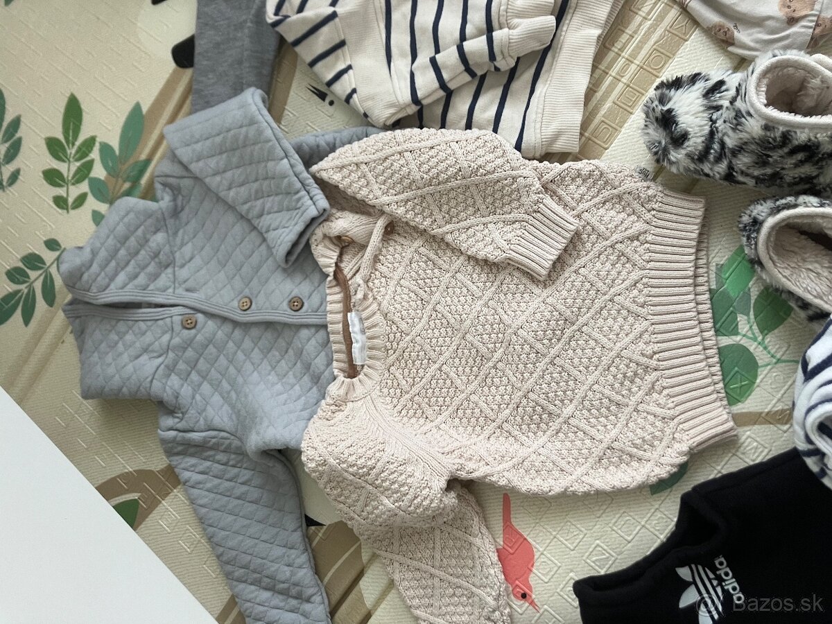 Balik detskeho oblecenia 74