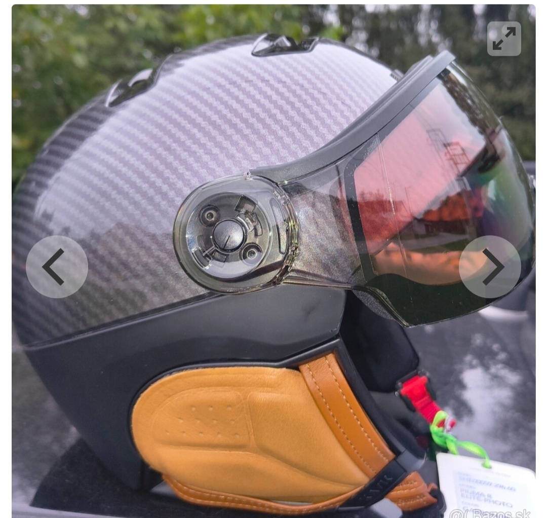 Lyžiarska prilba carbonova značka Kask