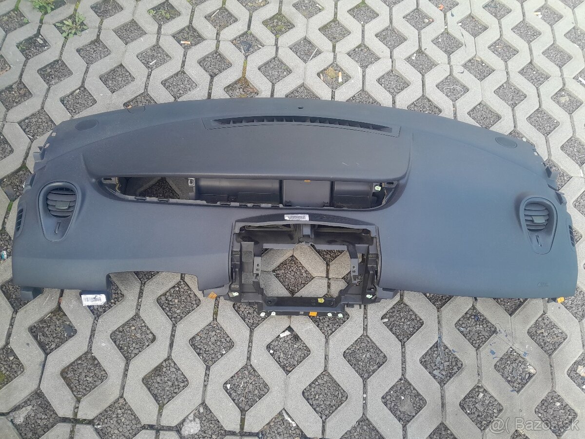 Palubná doska+airbagy Scénic II