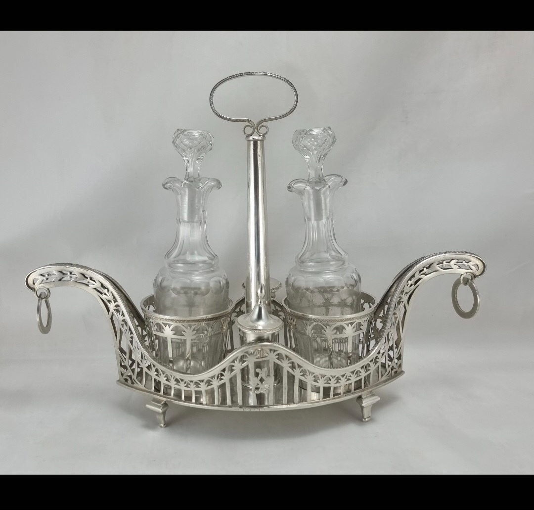 Kaštieľna strieborná súprava - 624 gramov