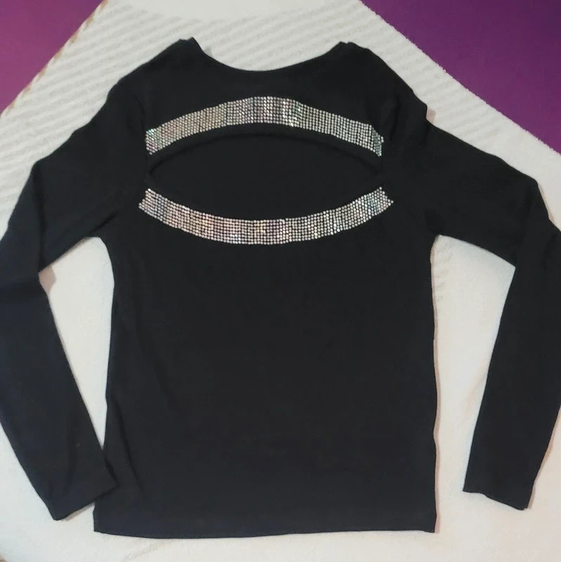 Nove tricko s dlhym rukavom, vel.S/M