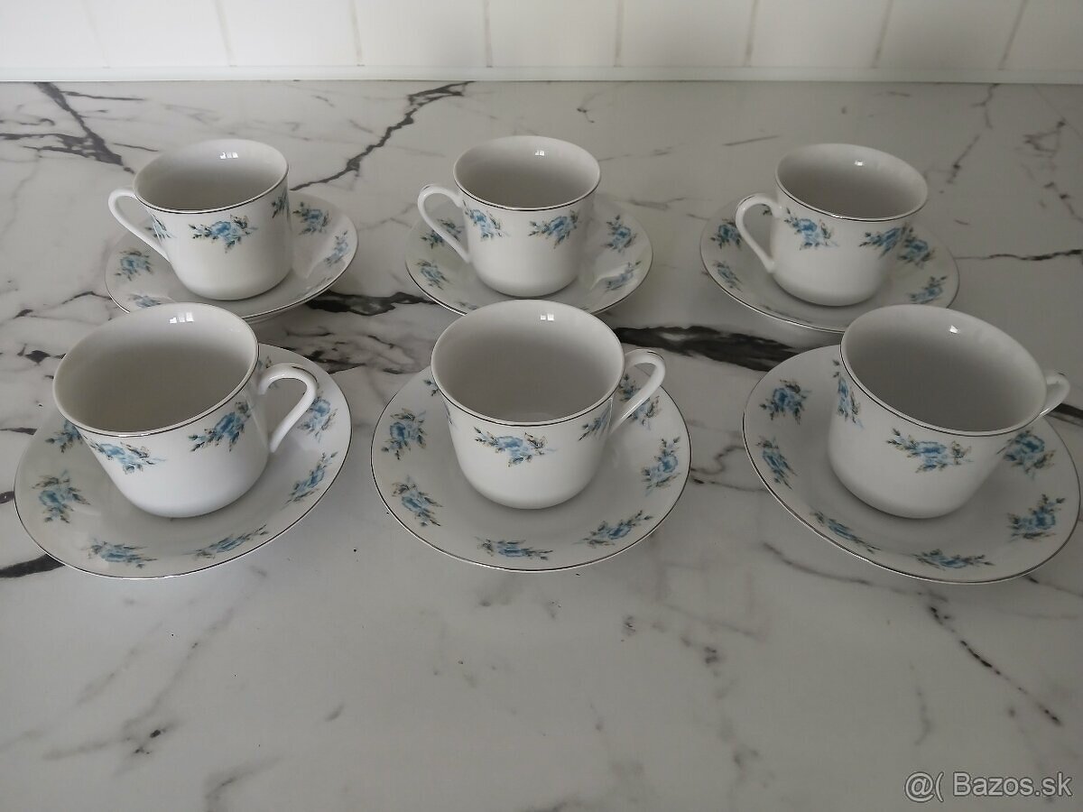 Porcelánové šálky s podšálkami