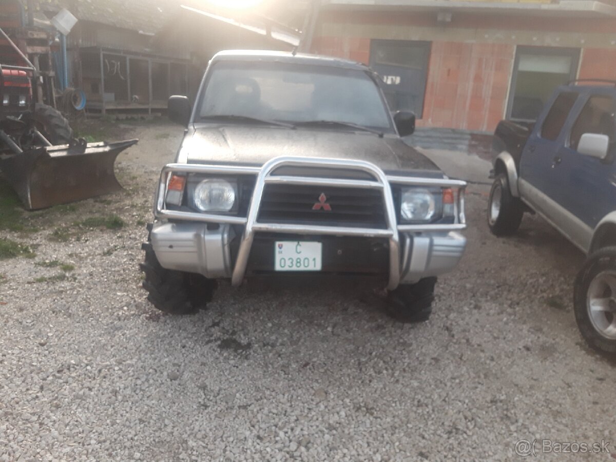 Mitsubishi pajero