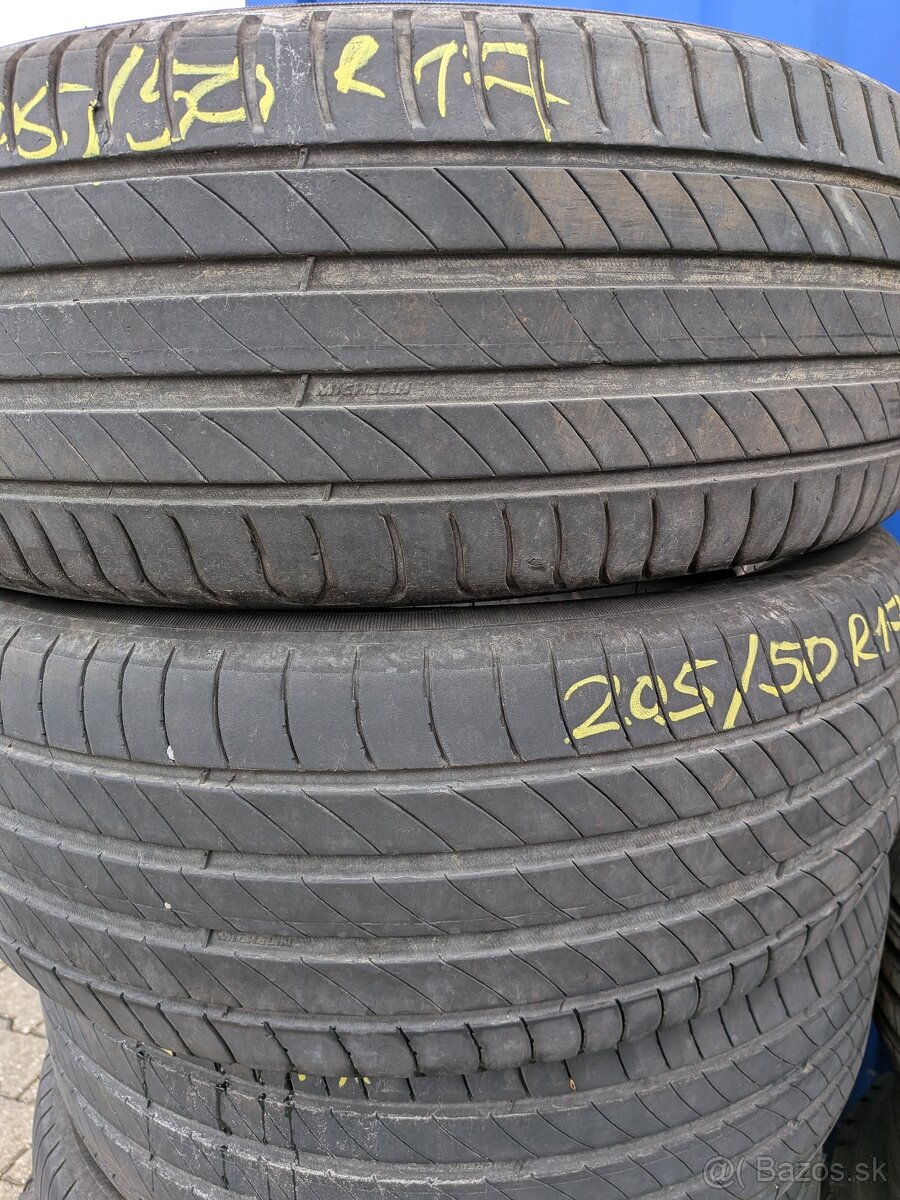 205/50 R17