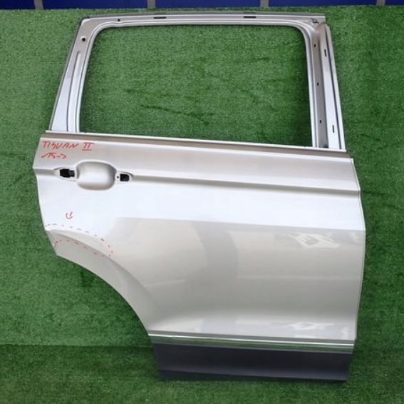 vw tiguan dvere pravé 2015+