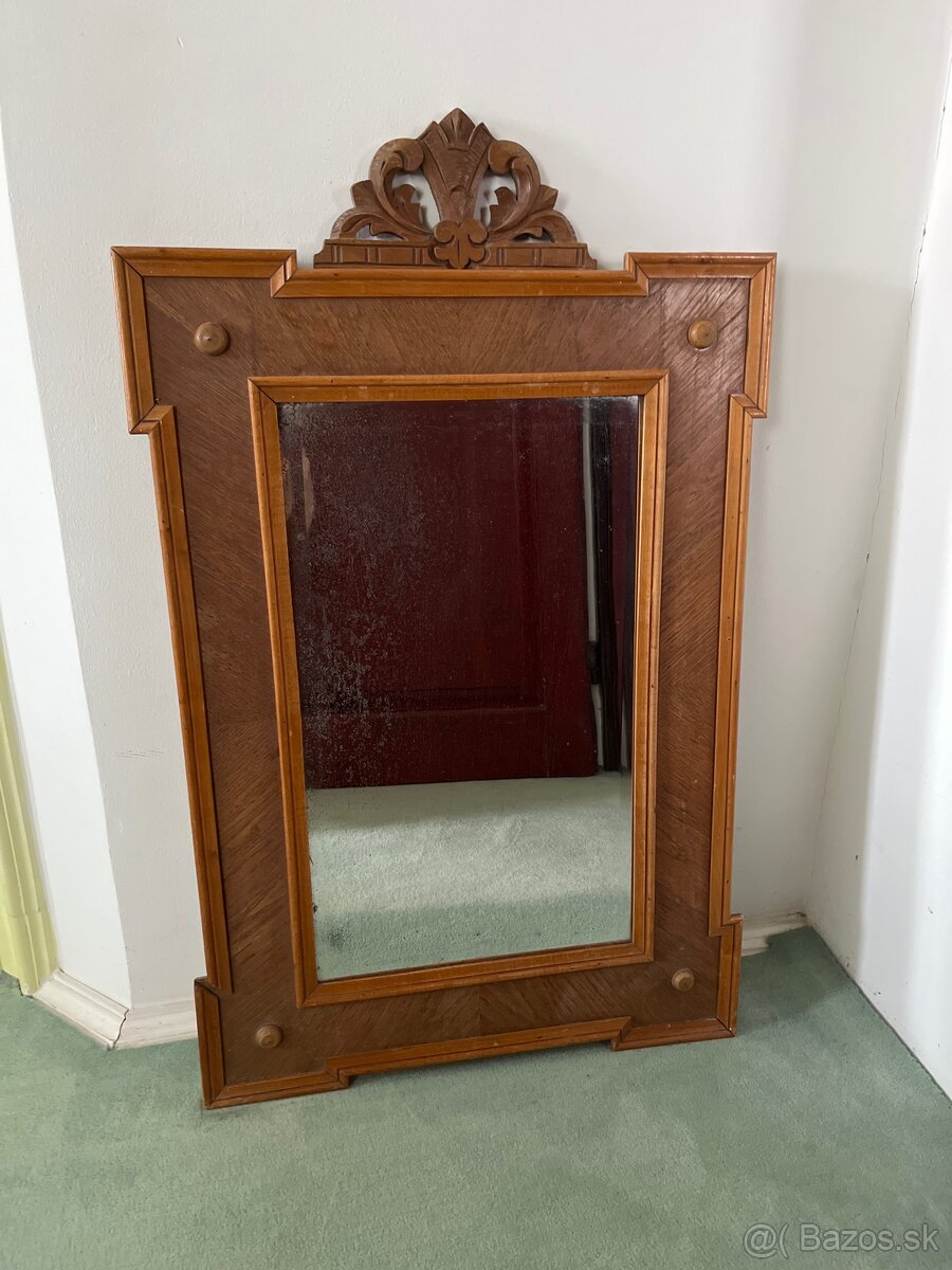 Starožitné zrkadlo