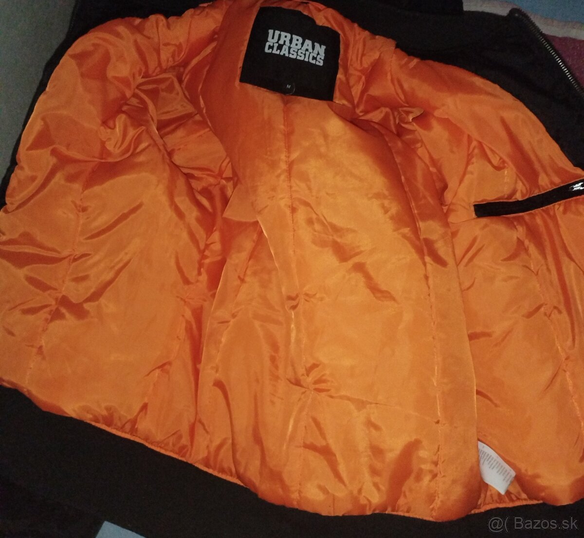 Bombera