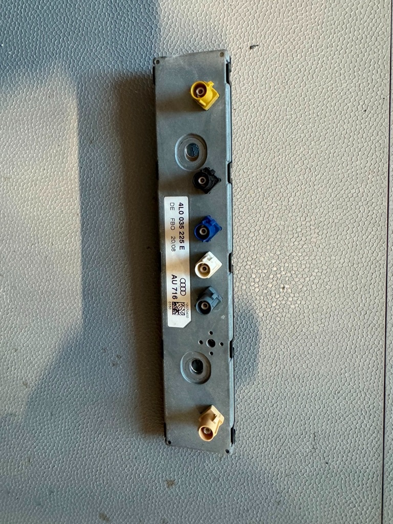 4L0035225E ant.zs 8E0035456D gateway 4L0907468B