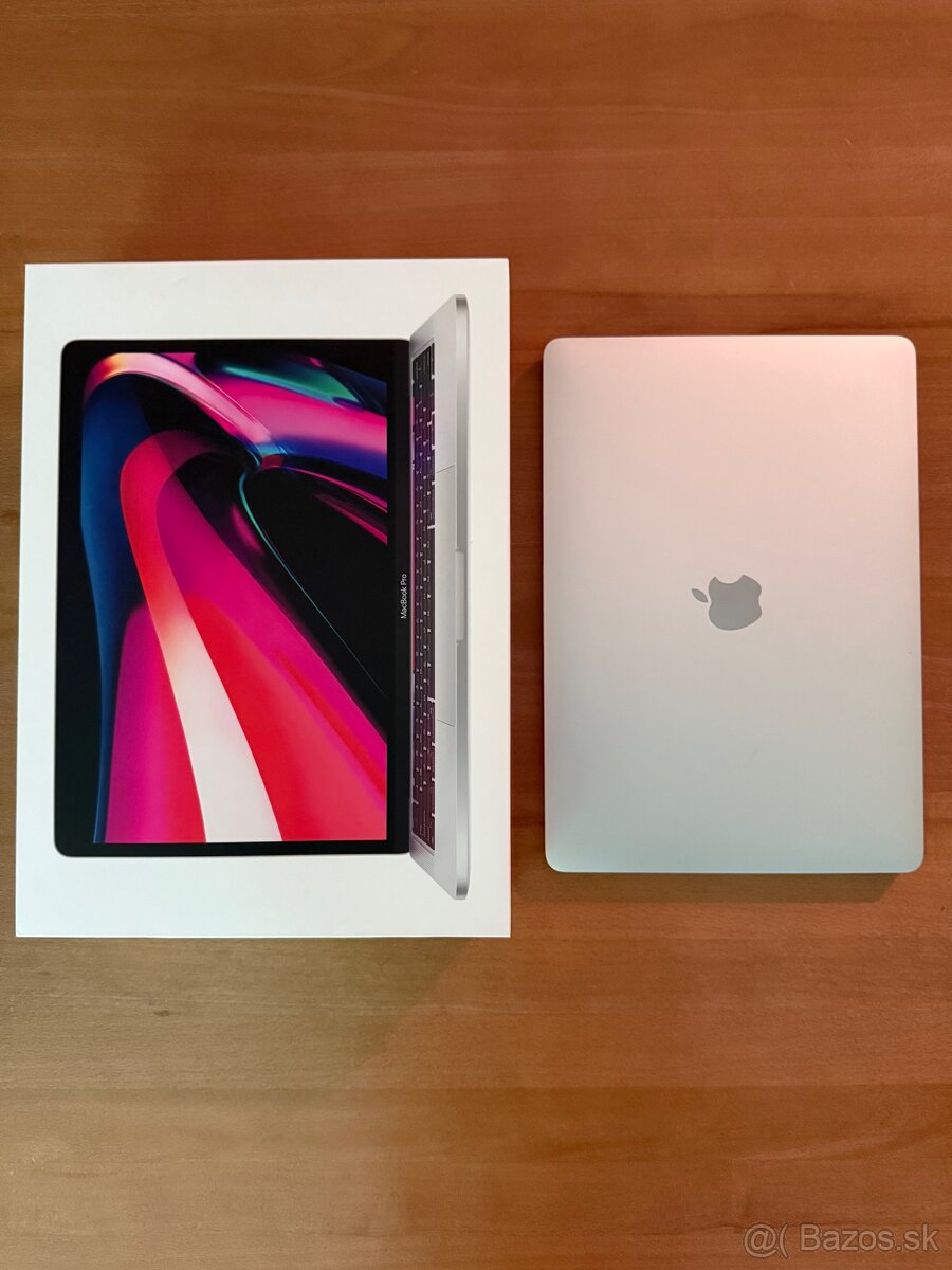 MacBook Pro 13" M2 8GB RAM, 256GB SSD
