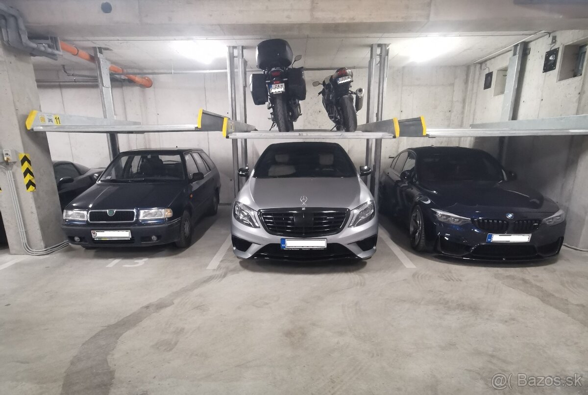 garaž Hliny, Solinky, Žilina