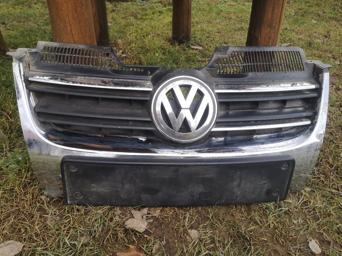 Vw golf 5 predná maska