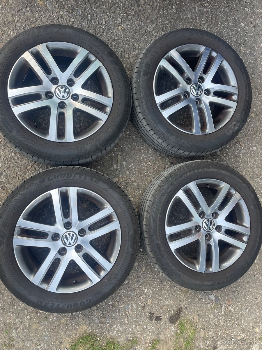 5x112 r16 elektróny Volkswagen+letné 205/55 r16 GoodYear