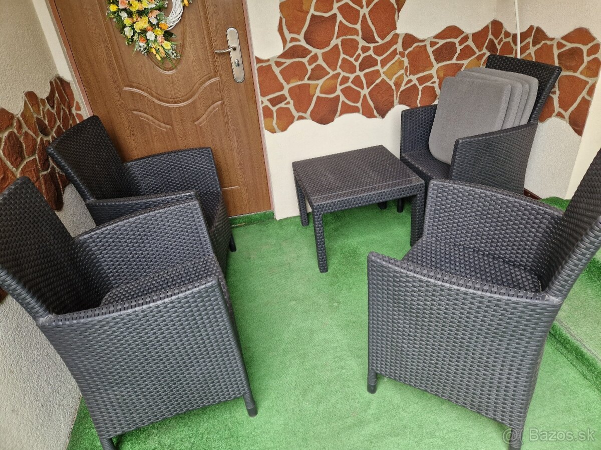 Predám záhradné sedenie