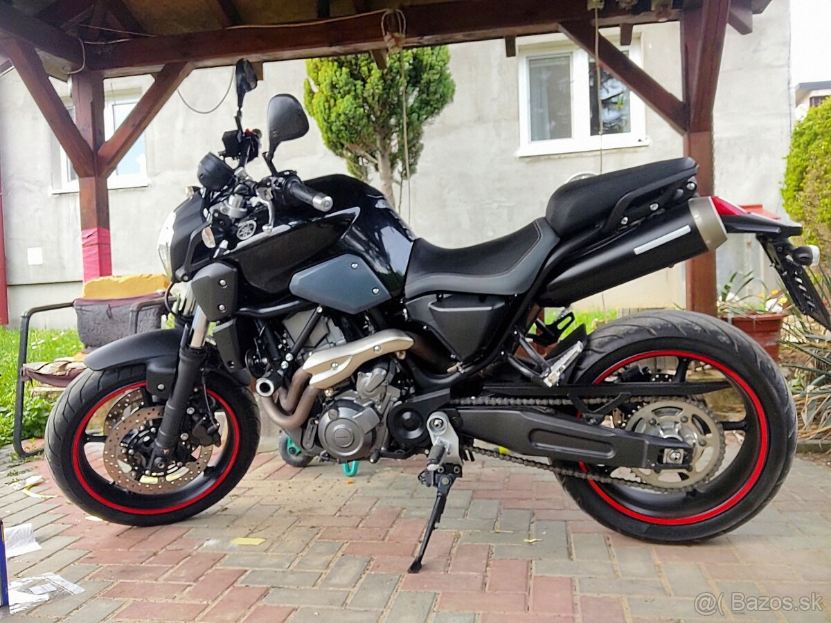 Yamaha mt03, 2011, 21880km