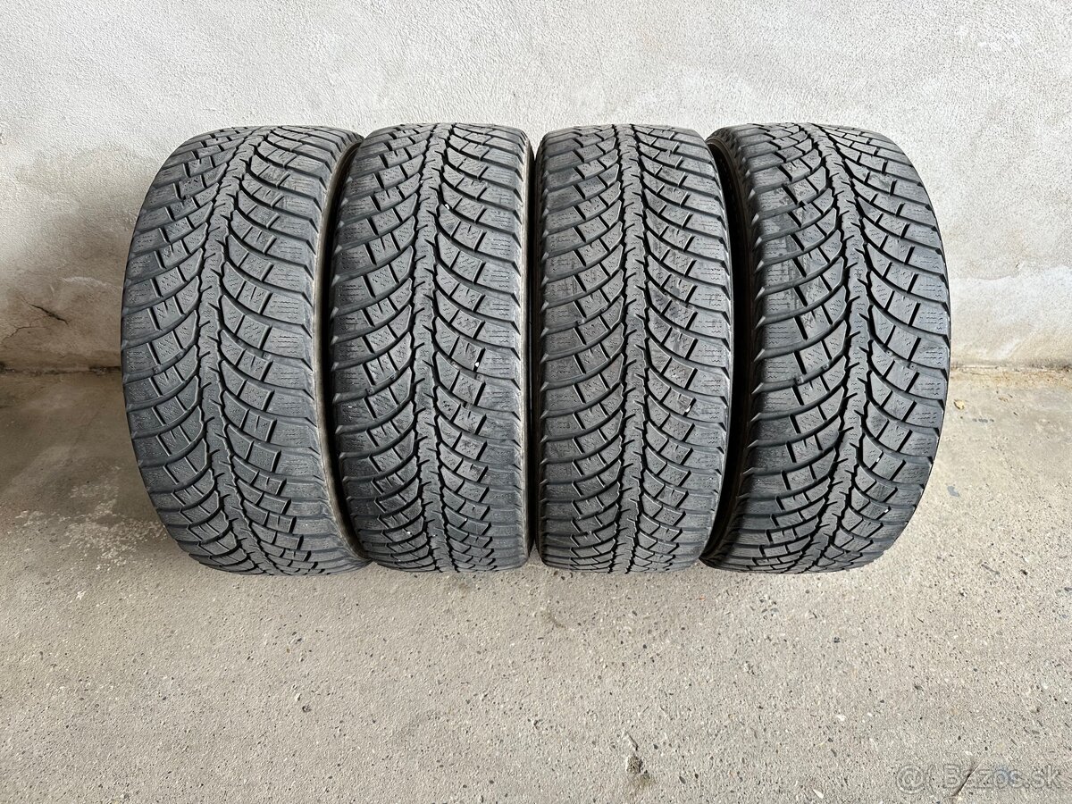 Kumho Wintercraft