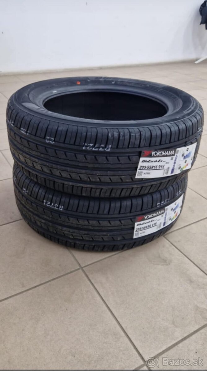 Blue Earth Yokahoma 205/55 R16