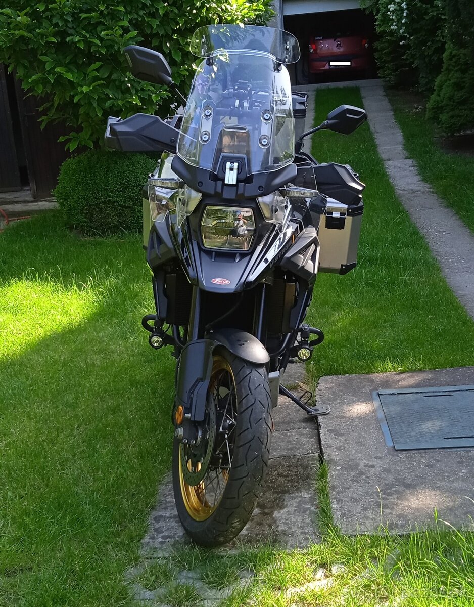 Suzuki DL 1050 XT V-Strom