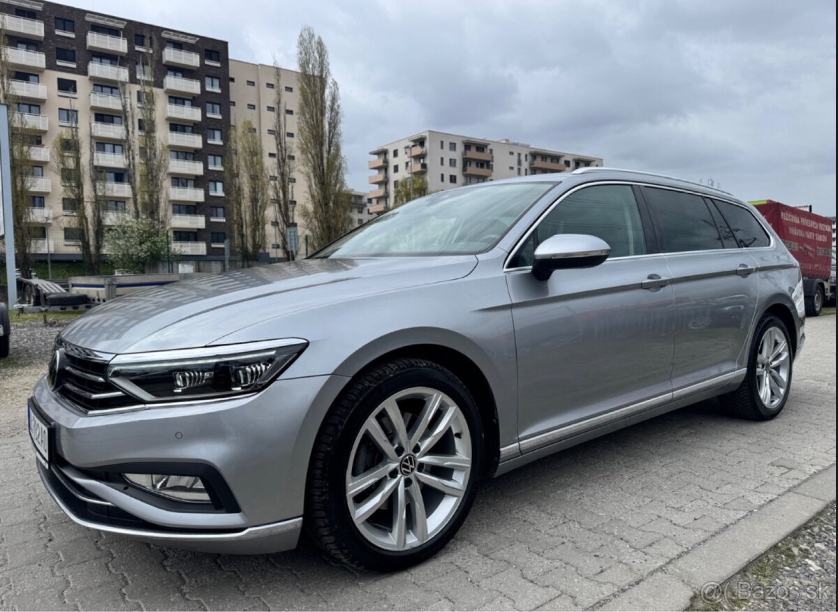Volkswagen Passat Variant 2.0 TDI EVO Elegance DSG