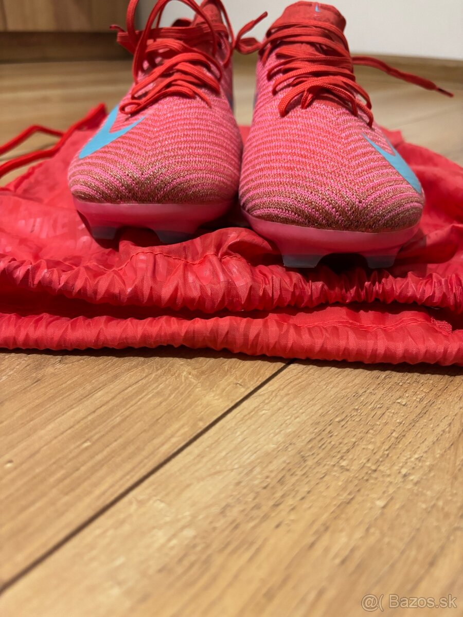 Kopačky Nike Mercurial Zoom Vapor 16 Pro FG