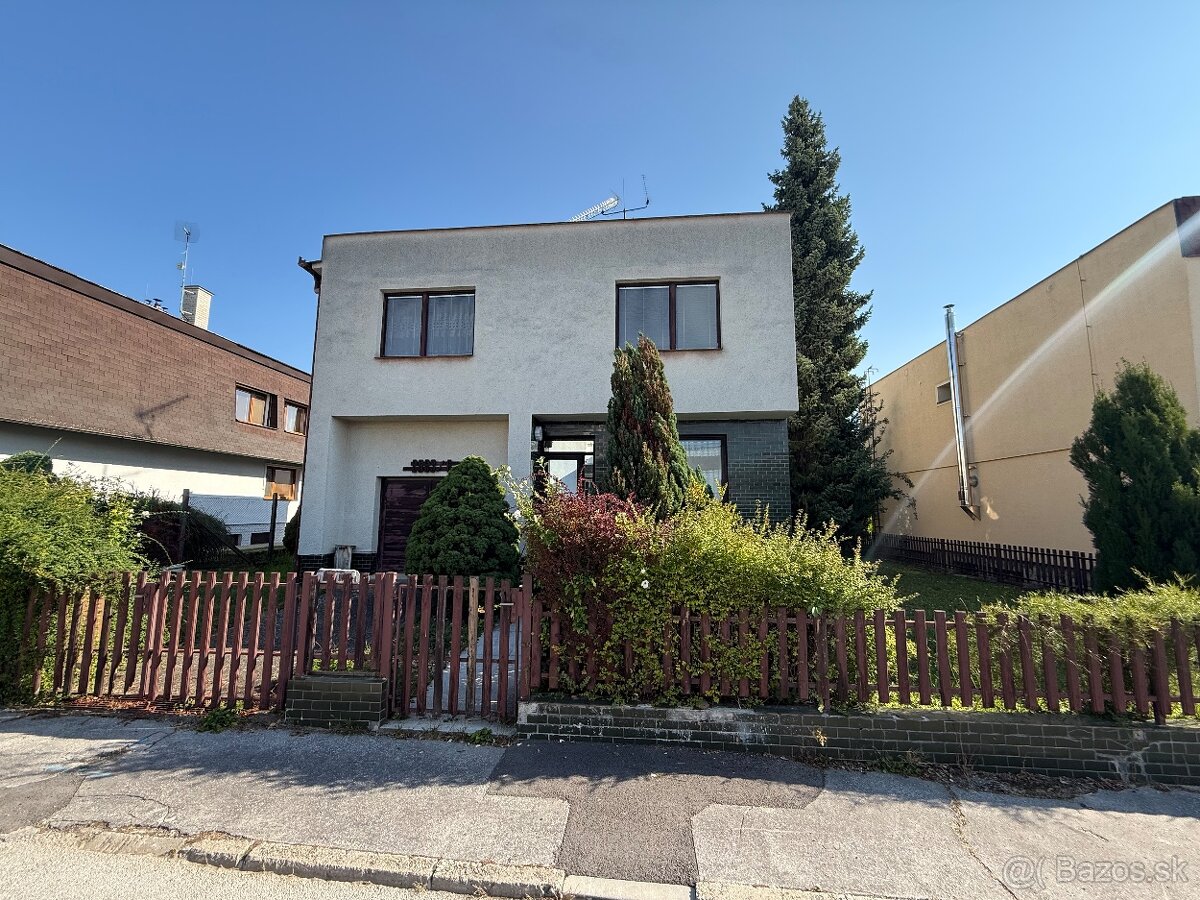 NOVINKA-INVESTÍCIA -Slnečný priestranný 5 izbový rodinný dom