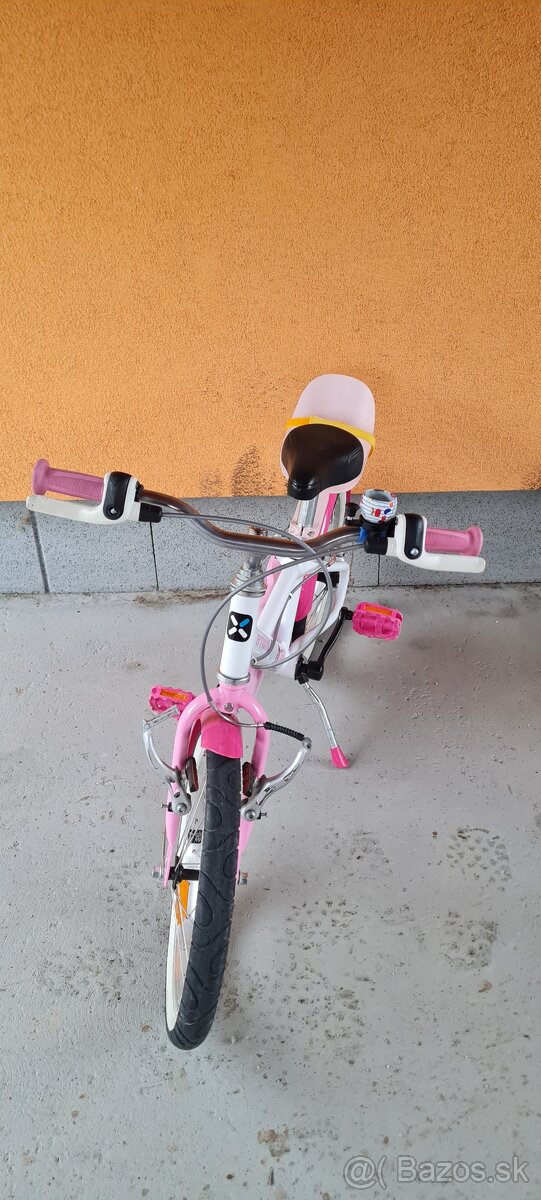 Dievčenský bicykel