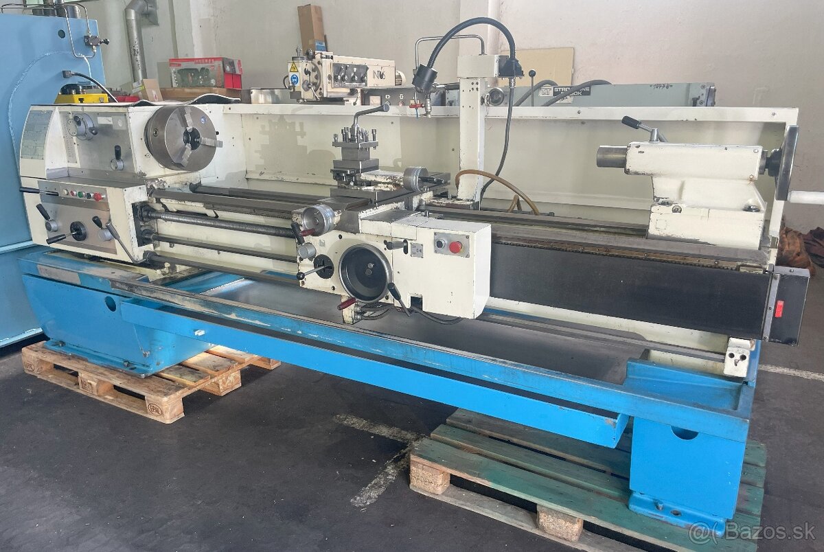 Sústruh hrotový TRENS SN 500 S