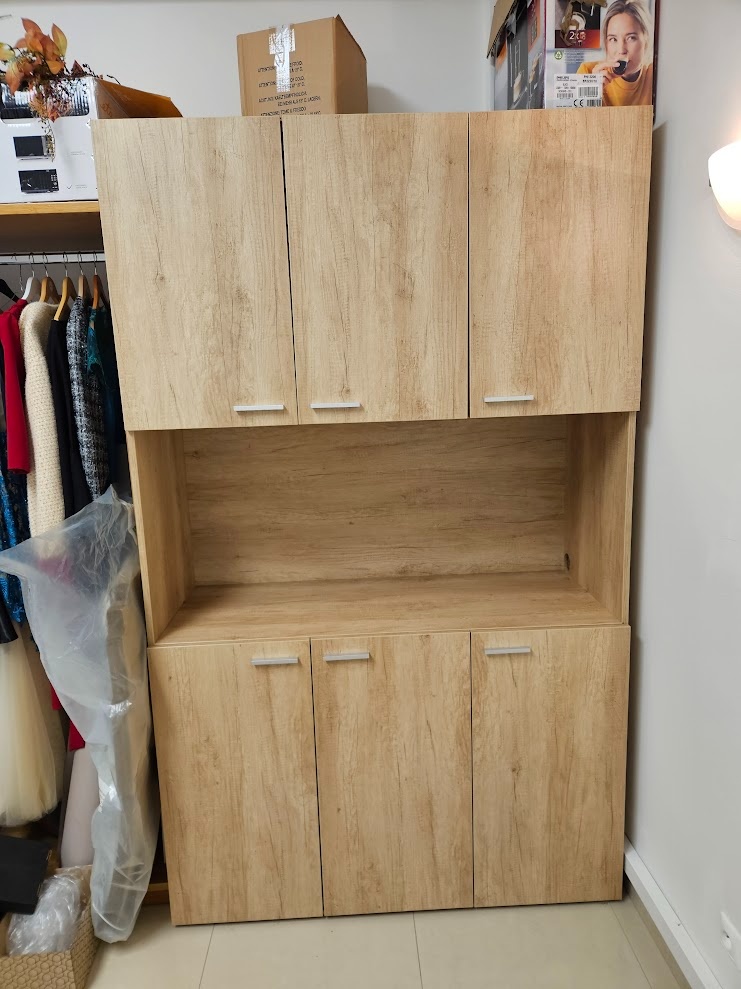 Dubová skriňa/kredenc