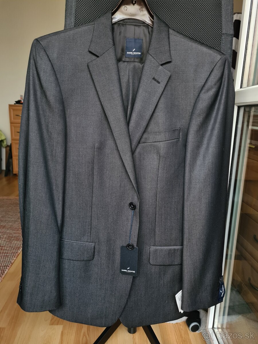 Pánsky oblek Daniel Hechter vel. 98