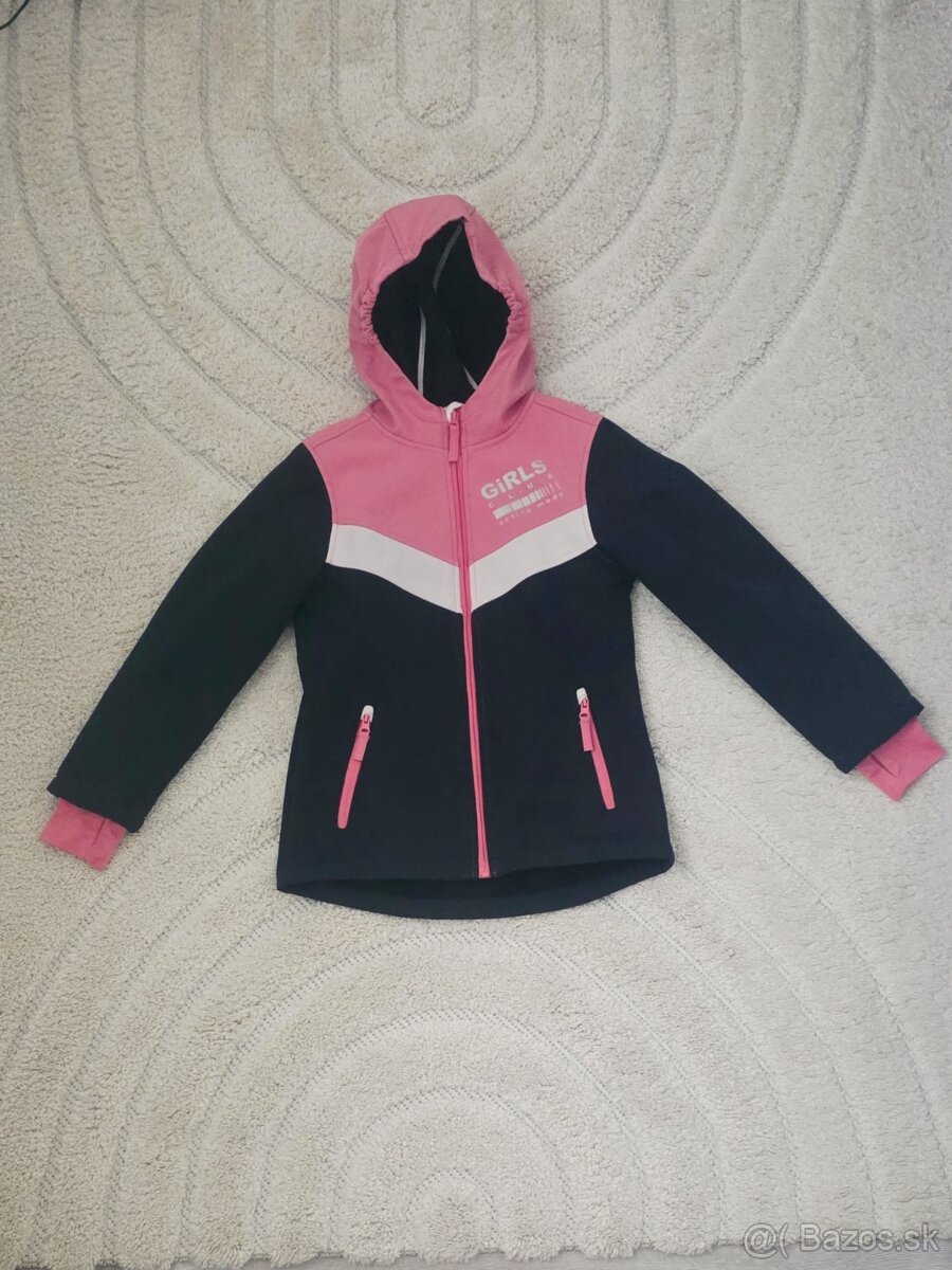 Softshellová bunda veľkosť 128