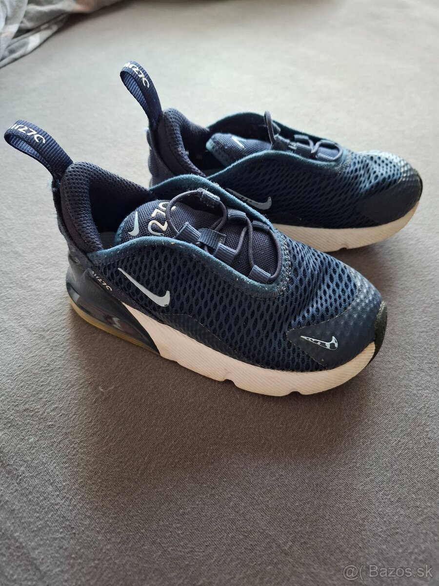 Nike tenisky vel. 25