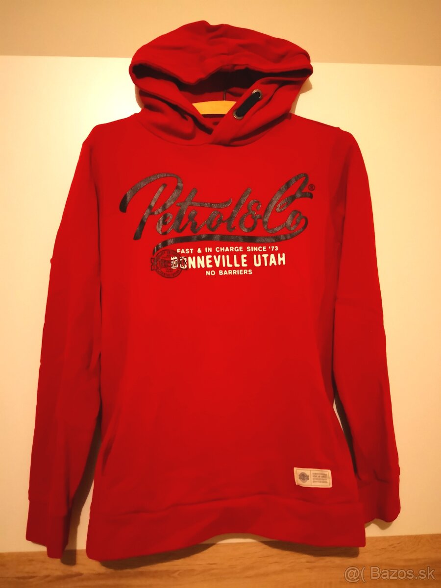 Chlapčenské mikiny veľ.176