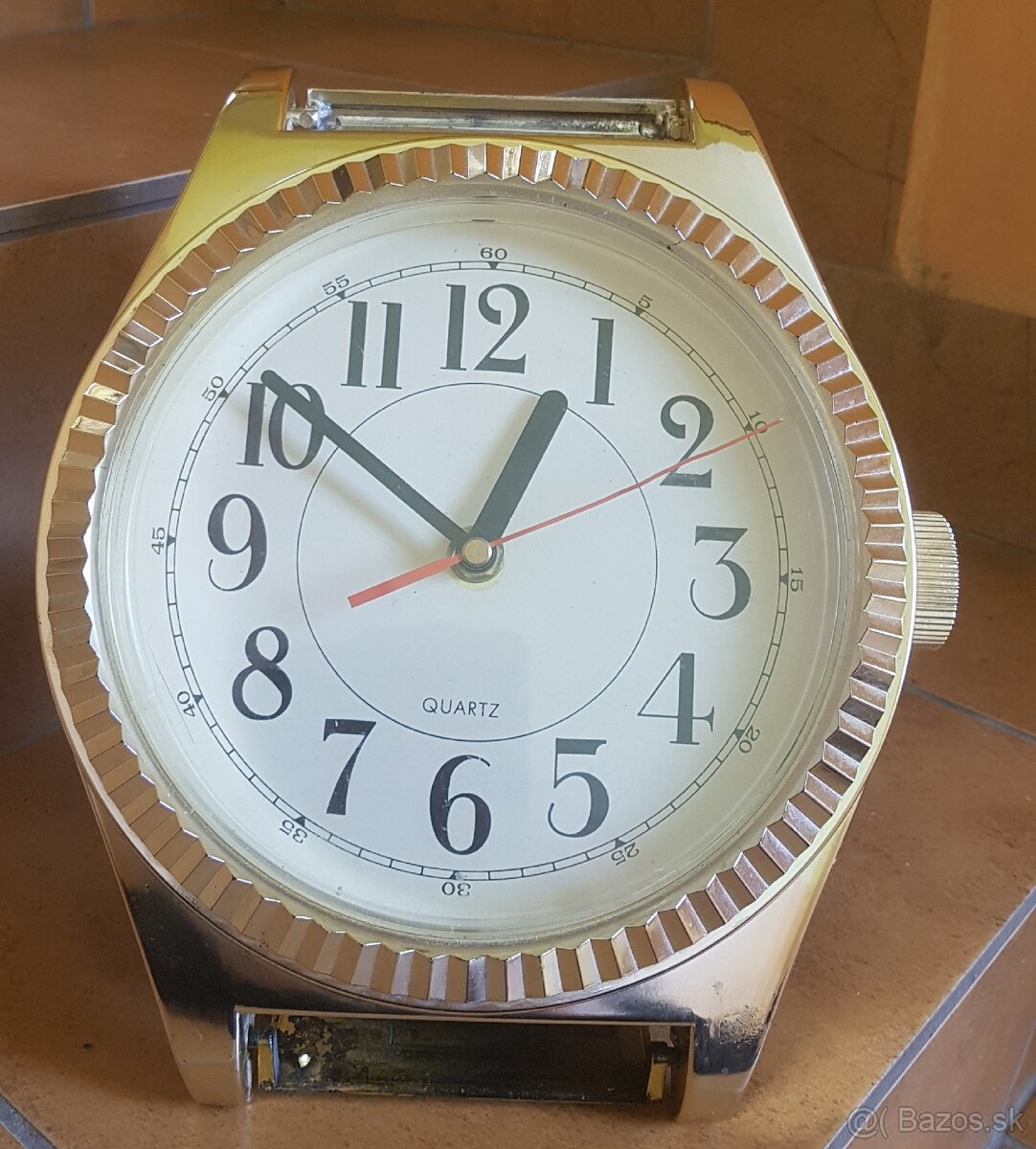 Vintage Baterkove hodiny plné funkčné.