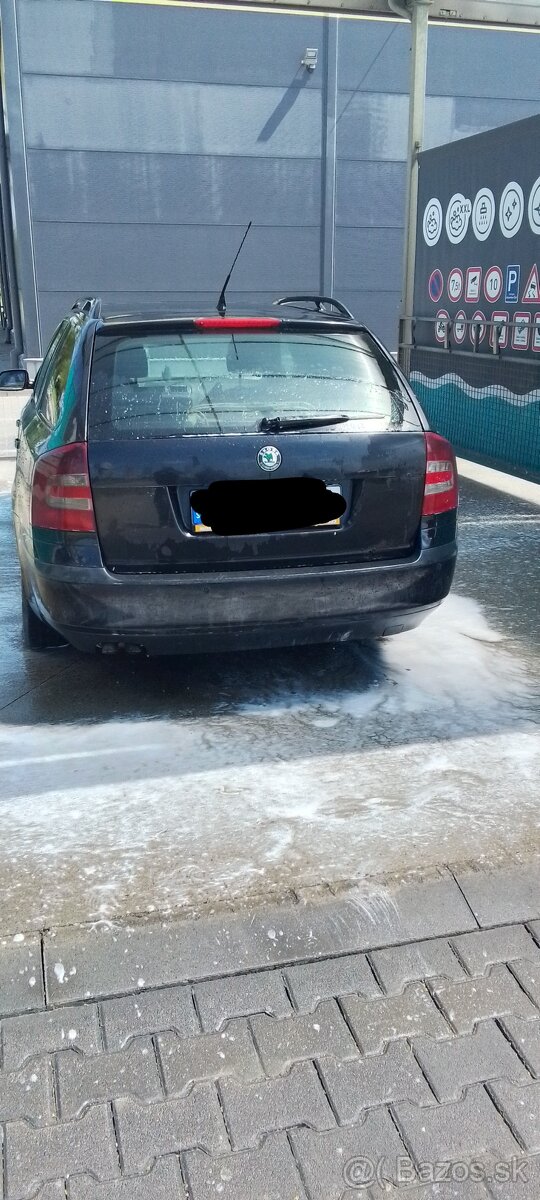 Predám na diely vcelku škoda Octavia2.2.0.103kw6q