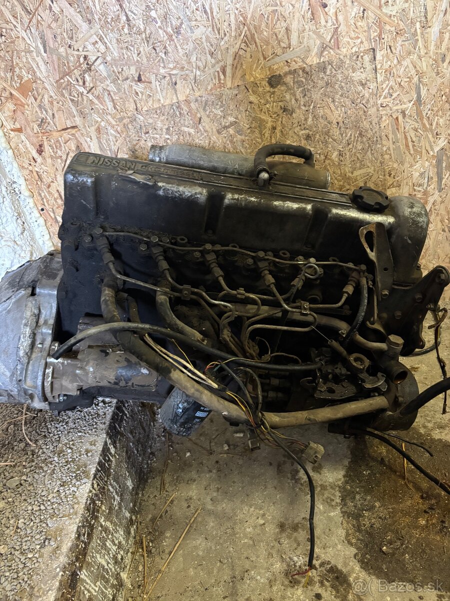 Predam motor na uaz 452 -469 diesel