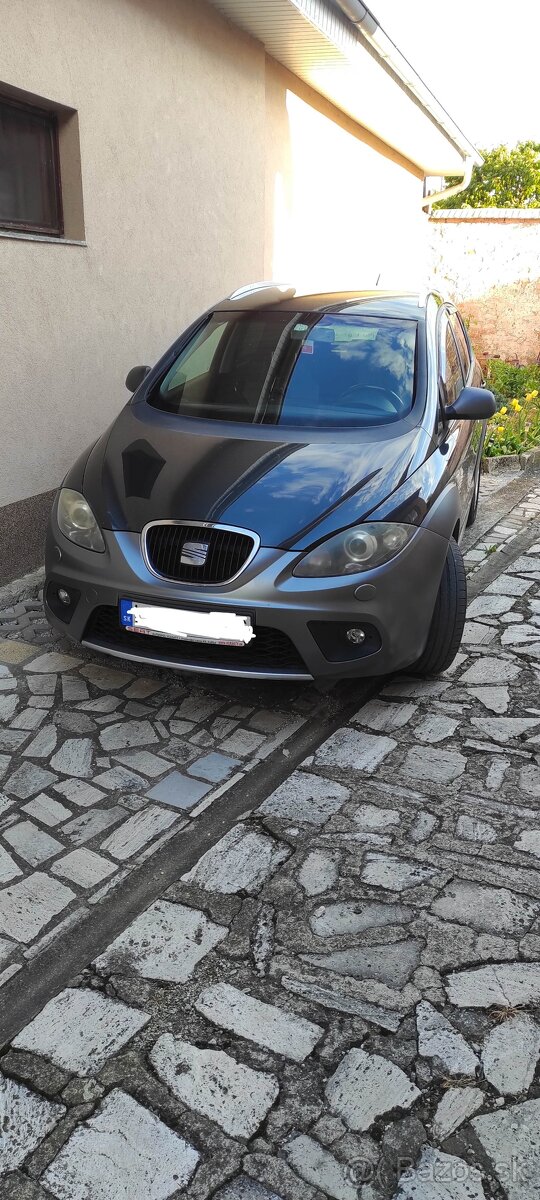 Seat Altea freetrack 2.0 TDI 125kw 4x4 Webasto 1.majitel