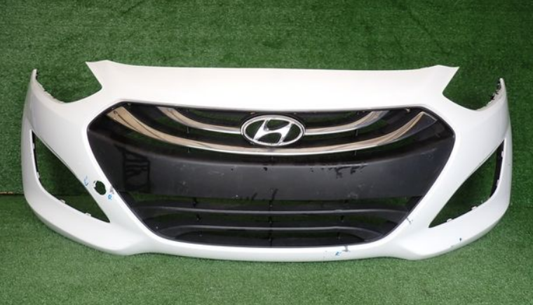 hyundai i30 nárazník 2012-