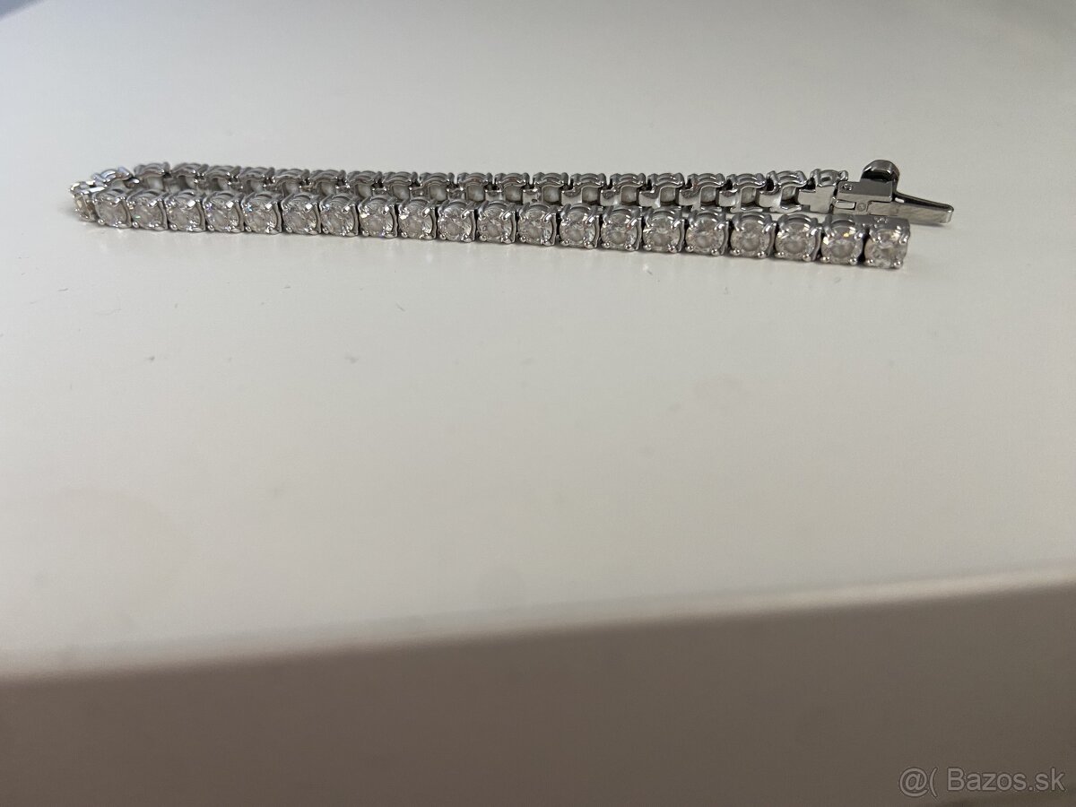 Swarovski náramok