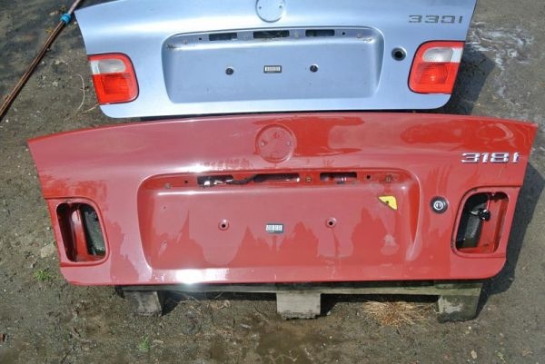 bmw diely e46 zadne vyko kufra