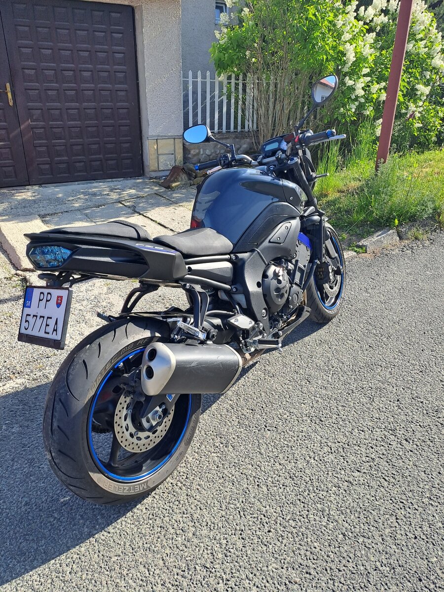 Predám Yamaha fz8,r.v.2016