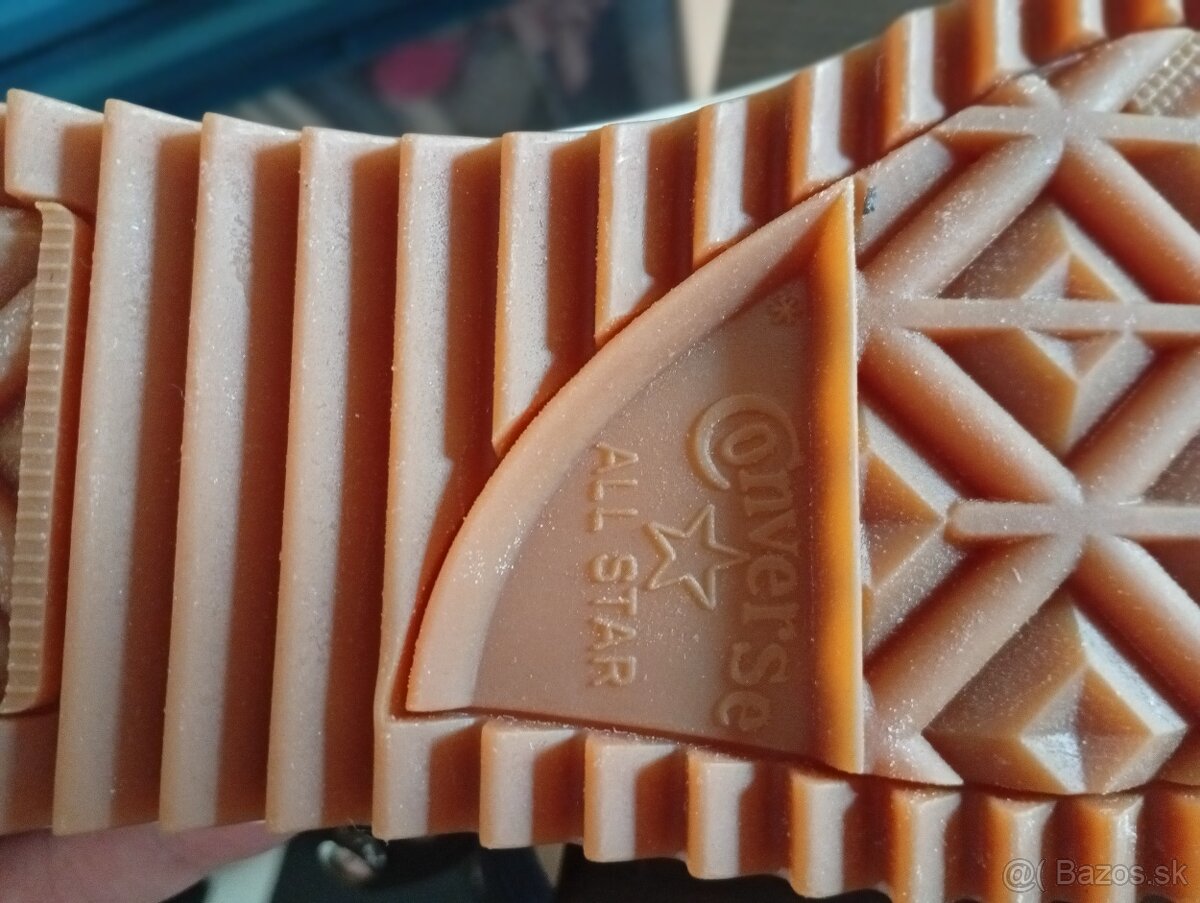 Obuv Converse