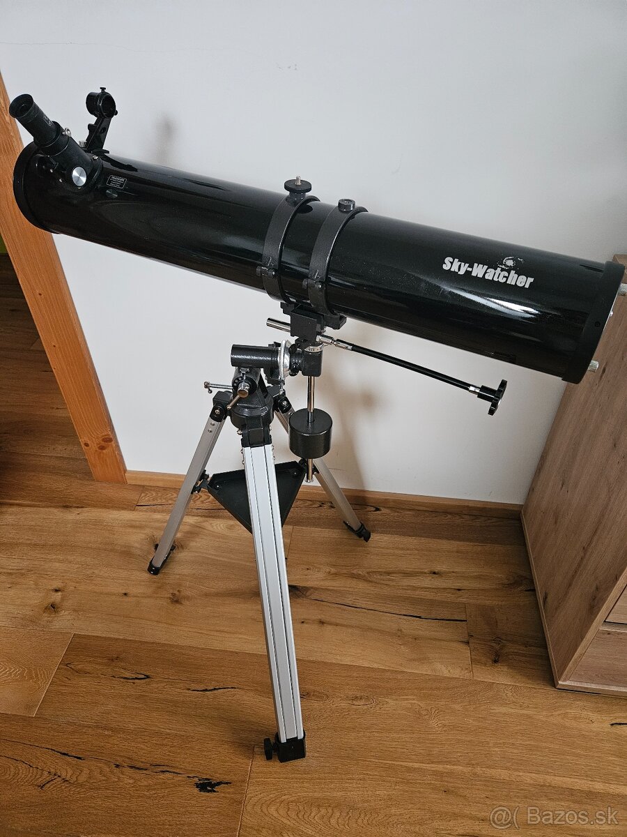 Hvezdársky ďalekohľad Sky-Watcher 114/900 newton