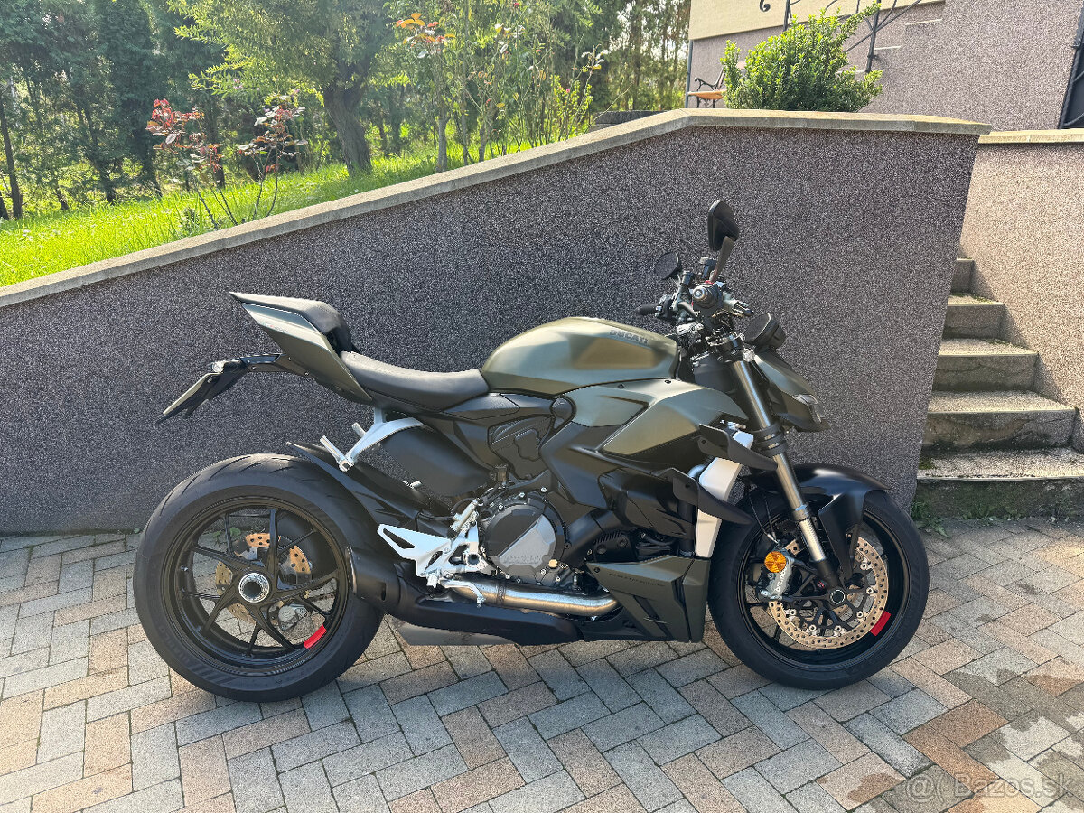 Ducati Streetfighter V2 2023
