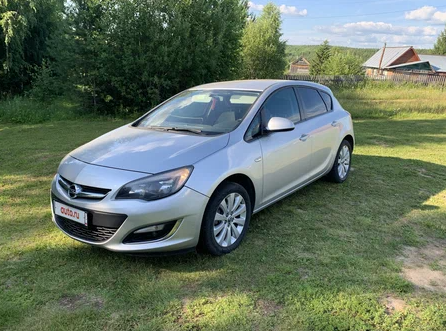 Opel Astra J 1.6 Benzín 2010 LPG