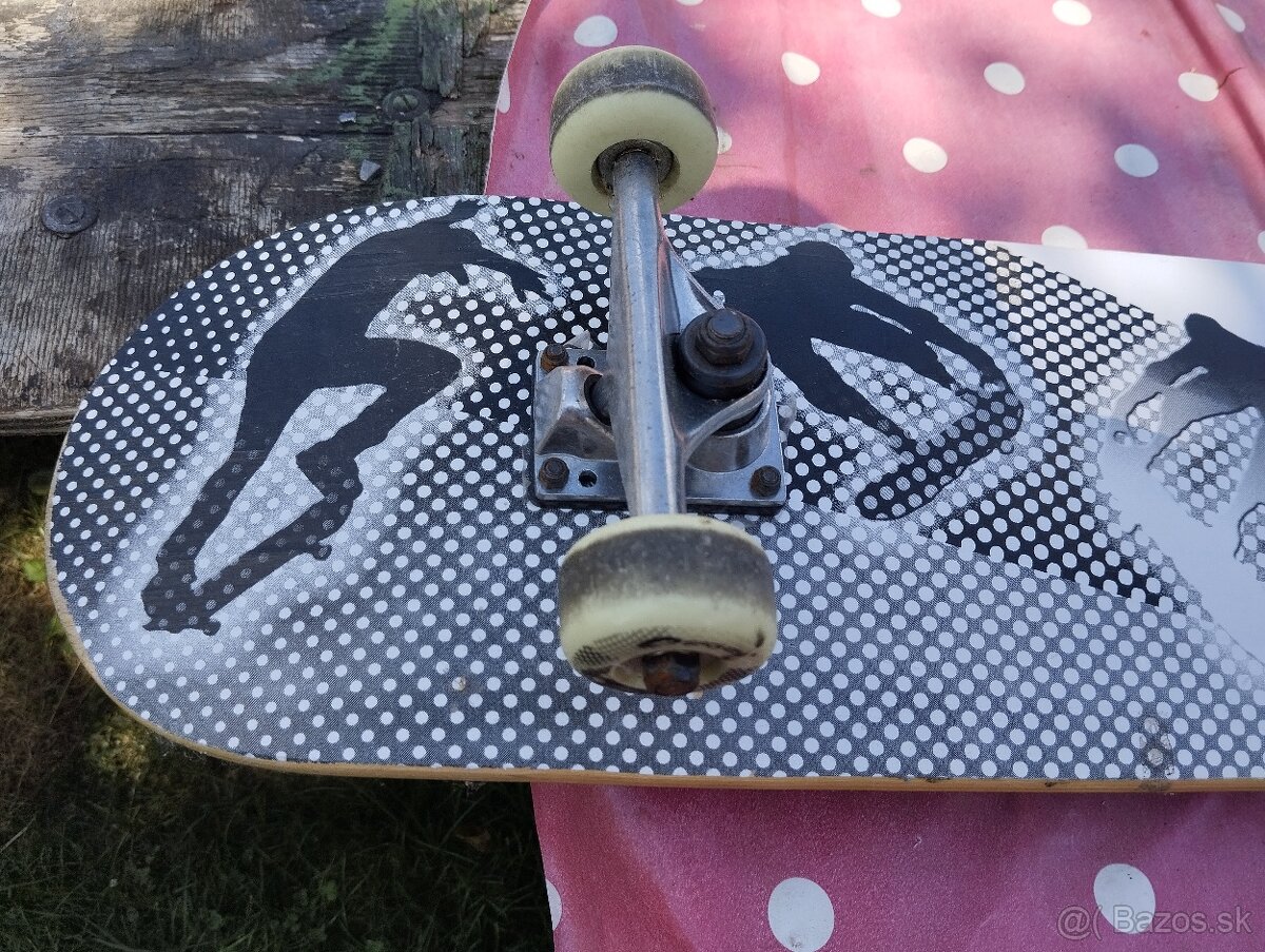 Predám nový skateboard