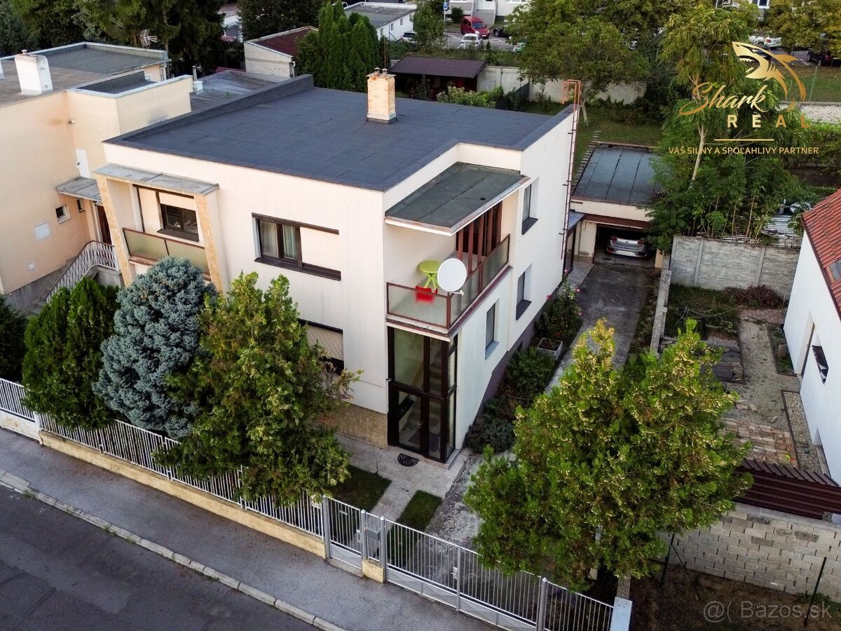 PREDANÉ 5-izbový rodinný dom ihneď voľný