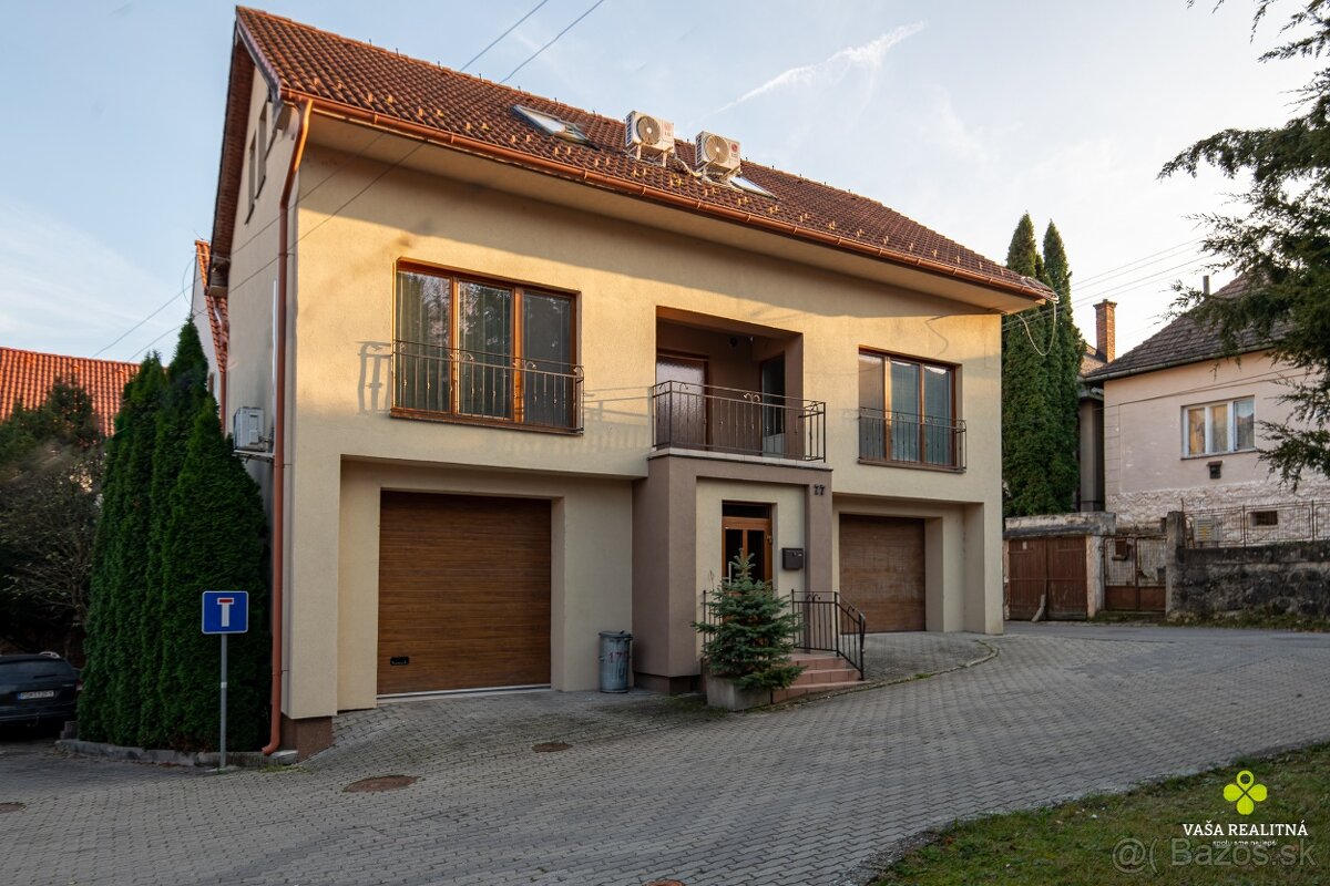 Dvojpodlažný Apartmán s garážou pod Bojnickým zámkom