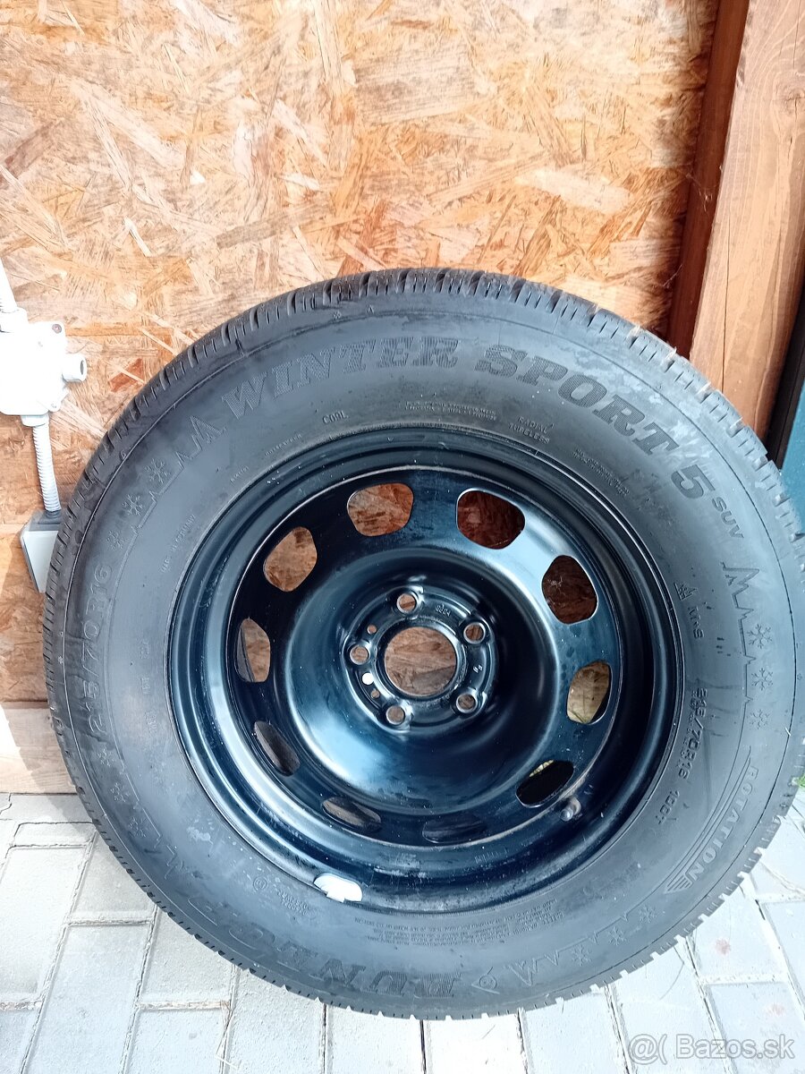 Predám značkové zimné komplety