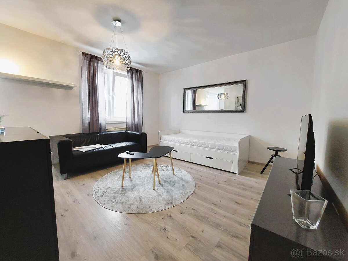 EXKLUZÍVNE Fantastický 1 izbový byt v projekte Arboreum,